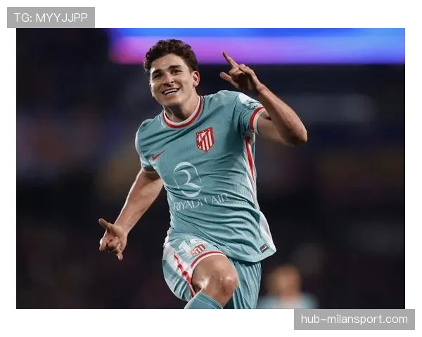 马竞前场压迫体系:阿尔瓦雷斯索尔洛特双箭头配合格里兹曼串联 马竞前场压迫体系:阿尔瓦雷斯索尔洛特双箭头配合格里兹曼串联