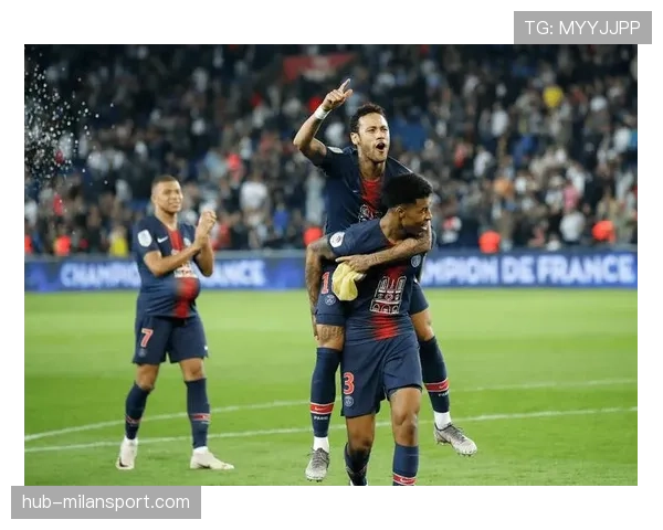 科隆4月主场1比2负勒沃库森 瓦尔施密特替补建功难掩整体进攻组织混乱