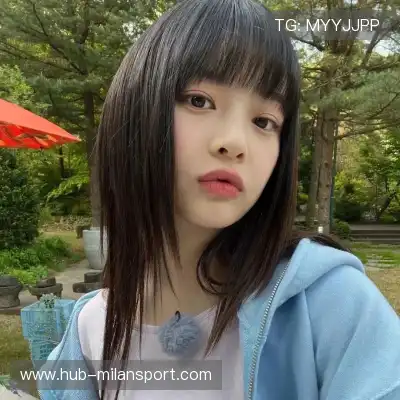 祝强雯